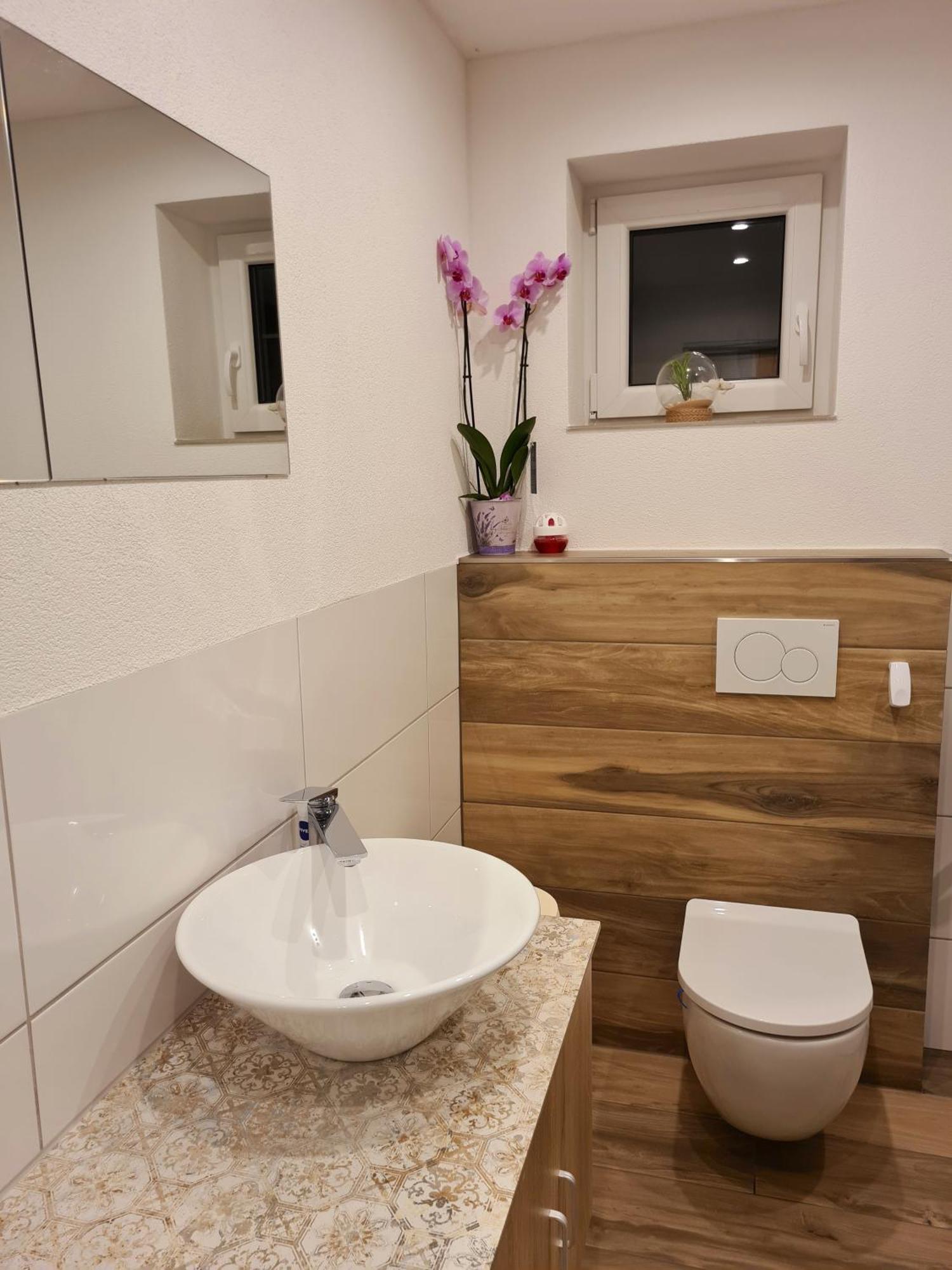 Adria Home Veringenstadt Екстер'єр фото